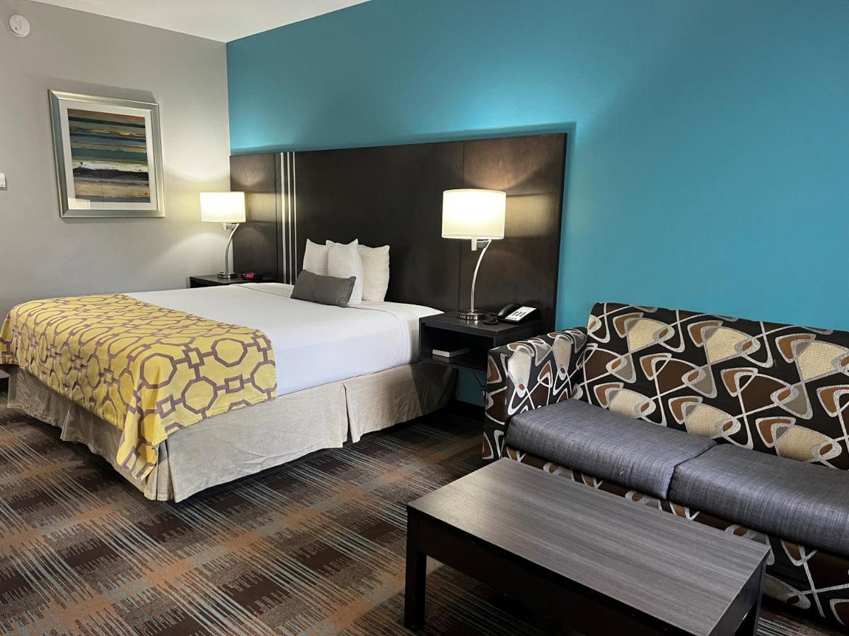 Hotel Baymont By Wyndham Bryan College Station Exterior foto